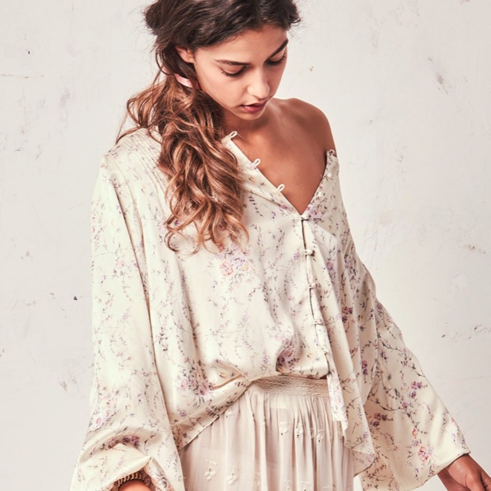 Loveshackfancy SILK Talia blouse - Picture 2 of 7